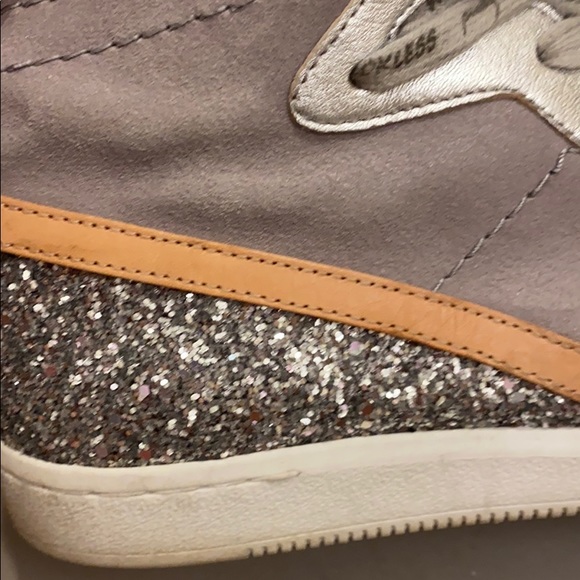 Sparkly high top tennis shoes - Picture 5 of 5